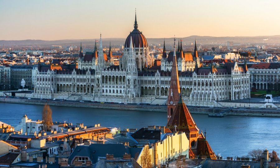 Budapest Lyon